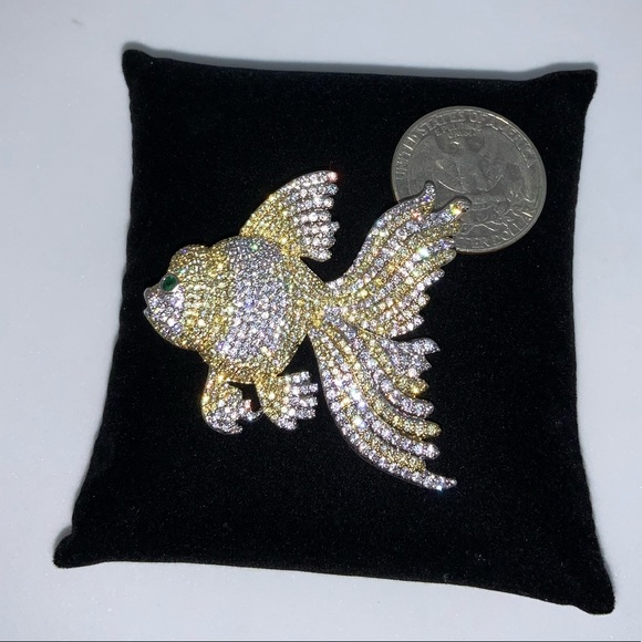 15ct Fish Brooch - Picture 4 of 9
